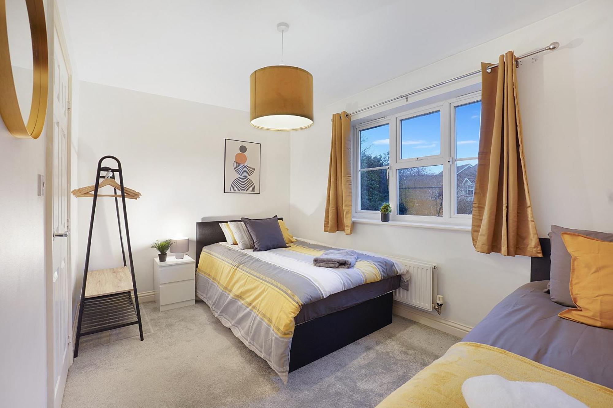 Comfortable Stylish Townhouse In Ashford Sleeps 5 Netflix 2 Parking Spaces Perfect For Contractors And Families Buitenkant foto