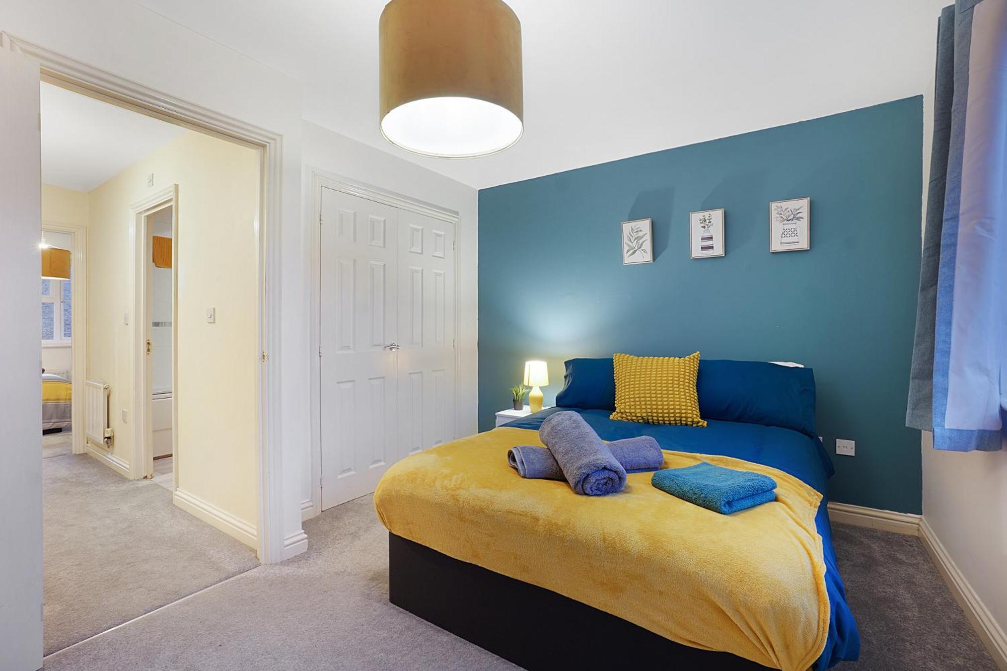 Comfortable Stylish Townhouse In Ashford Sleeps 5 Netflix 2 Parking Spaces Perfect For Contractors And Families Buitenkant foto